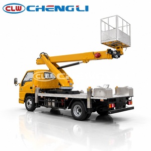 Véhicule de travail en hauteur à long bras de portée de 23 m, modèle Superior MC, avec nacelle de travail hydraulique isolée et stabilisateurs de sécurité - Product Image 6