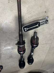 Conduire les demi-arbres gauche et droit pour Vovo <span class=keywords><strong>XC90</strong></span> Essieux gauche et droit XC60 S80 S60 S90 Ensemble moteur <span class=keywords><strong>de</strong></span> <span class=keywords><strong>transmission</strong></span> automatique - Product Image 4