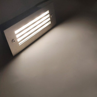 Luminaire LED encastré en aluminium IP65 pour marches d'escalier, couloirs d'hôtel, murs, clôtures de jardin et terrasses
