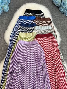 <span class=keywords><strong>Jupe</strong></span> <span class=keywords><strong>longue</strong></span> plissée élégante à imprimé pois pour <span class=keywords><strong>femme</strong></span>, collection Printemps-Automne 2026, style bureau décontracté, motif léopard - Product Image 5