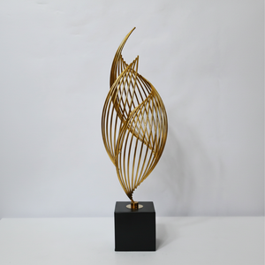 Coupe de trophée en laiton artisanale, logo de couleur personnalisable, prix de reconnaissance élégant, décoration pour cérémonie de compétition, victoire - Product Image 1