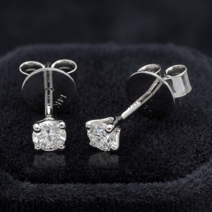 Pendientes de Oro de 14K con Baño de Rodio para Mujer, con Diamantes Naturales de Corte Brillante de 0.3CTW, Engaste de 4 Puntas, para Compromiso y Boda - Product Image 1
