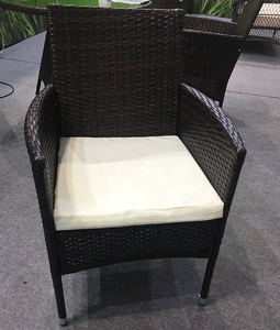 Set di Mobili <span class=keywords><strong>da</strong></span> <span class=keywords><strong>Giardino</strong></span> Moderni ed Ecologici in <span class=keywords><strong>Rattan</strong></span> -- Tavolo e <span class=keywords><strong>Sedie</strong></span> <span class=keywords><strong>da</strong></span> Patio Resistenti e Impermeabili per Caffè - Product Image 4