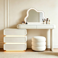 Coiffeuse moderne éclairée avec miroir effet nuage, table de maquillage populaire blanc crème, ensemble de coiffeuse de designer simple avec rangement