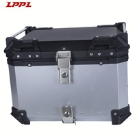 Top Case en Aluminium Plat Argenté 55L Personnalisable, Antivol, Facile à Installer, Meilleure Vente pour le Touring