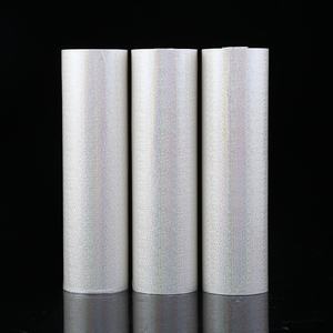 Film de laminage thermique transparent holographique 3D à points fins 330 mm * 200 m * 25 microns, transparent, PET, BOPP, en rouleau - Product Image 4