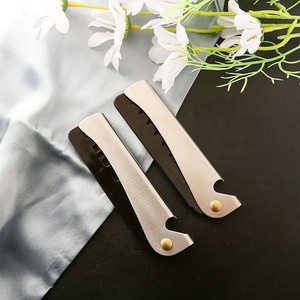 Peine para Hombre, Peine de Barbería para Peinado Slick Back, Peine de Bolsillo Plegable de Dientes Anchos para Estilo <span class=keywords><strong>Pompadour</strong></span>, Peine de Acero Inoxidable Plegable para Pomada y Aceite - Product Image 5