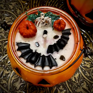 Bougie parfumée LANJO Halloween Jack O Lantern dans un bocal en verre orange avec un design classique de citrouille pour la décoration des fêtes - Product Image 6
