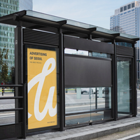Abri d'attente pour passagers de gare routière et urbaine au design moderne avec boîte publicitaire LED