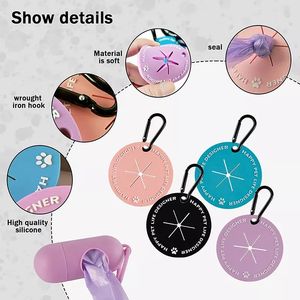 Best seller özelleştirmek logosu taşınabilir kauçuk PVC Pet köpek kaka torbası tutucu kanca ile atık torbası klip dağıtıcı taşıyıcı - Product Image 5