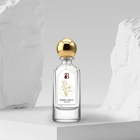 Vente directe d'usine Flacon de parfum en verre transparent 50ml 100ml Élégant Fond épais Vaporisateur anti-fuite Boîte cadeau personnalisable