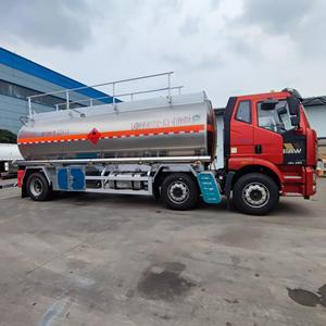Camion de livraison d'éthanol FAW 6*2 20CBM Camion de stockage d'hydroxyde de sodium Véhicule chimique dangereux Vente chaude - Product Image 4
