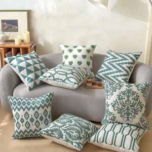 Housse <span class=keywords><strong>de</strong></span> coussin carrée brodée en toile géométrique verte <span class=keywords><strong>de</strong></span> style nordique, décoration d'intérieur personnalisable - Product Image 1