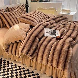 Parure <span class=keywords><strong>de</strong></span> Lit Confortable en Velours <span class=keywords><strong>de</strong></span> Lait Uni, Douce <span class=keywords><strong>et</strong></span> Exquise, Anti-Statique, <span class=keywords><strong>Housse</strong></span> <span class=keywords><strong>de</strong></span> <span class=keywords><strong>Couette</strong></span> 4 Pièces en Polyester avec Taies d'Oreiller - Product Image 4