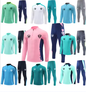 Abiti da <span class=keywords><strong>calcio</strong></span> bianchi da uomo personalizzati per allenamento per Club di <span class=keywords><strong>calcio</strong></span> con loghi di marca kit di abbigliamento sportivo - Product Image 5