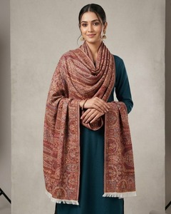 Chales de Moda Invernal para Mujer, Diseño Elegante con Estampado Floral, Cómodos para Uso Diario, Proveedor al por Mayor - Product Image 1