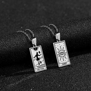 สร้อยคอเคลือบทองสแตนเลสสำหรับผู้หญิงดีไซน์ไพ่ทาโรต์ - Product Image 2