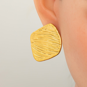 Fashion <b>Stud</b> Earrings Geometric Shape 18K Gold Plated <b>Titanium</b> Steel Party Jewelry EH12874G - Product Image 3