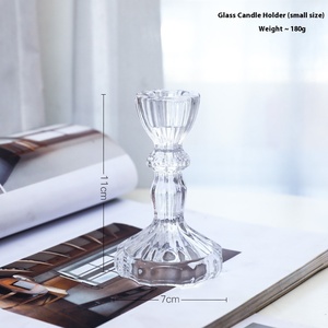 Bougeoir en cristal rétro nordique français en verre sculpté avec style INS pour les accessoires de tournage de mariage et de dîner de Noël romantique - Product Image 6