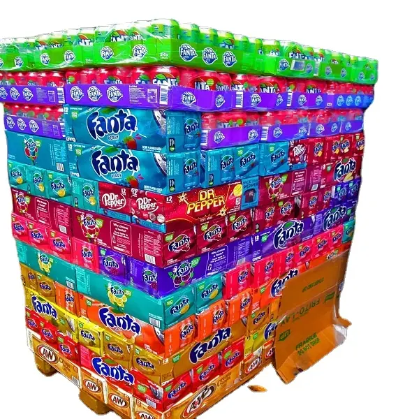 Fanta latas de bebida macia em pedaços e mandarina 330ml
