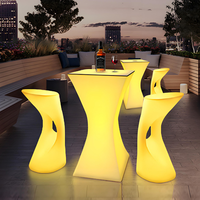 Table de bar à LED 16 couleurs Table lumineuse imperméable à l'eau Mobilier d'extérieur pour événements Fête Location Énergie solaire Led Bar Table de cocktail