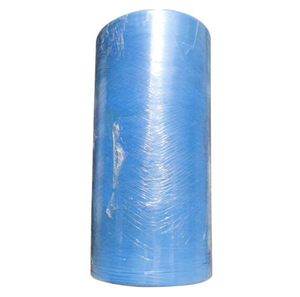 Rouleau de <span class=keywords><strong>tissu</strong></span> non tissé Spunbond PP SS SMS bleu à prix avantageux, fourni directement par l'usine, pour blouses chirurgicales et barrières hospitalières - Product Image 1