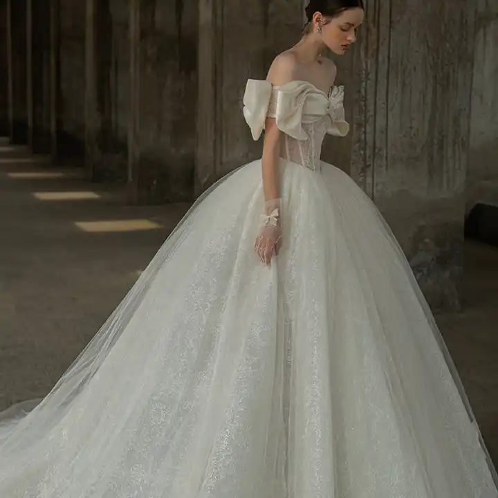 Gorgeous Beaded Sequined Applique Lace Huge Ballgown Wedding Dress With V  Neck And Long Sleeves, 1.5m Picture, Chapel Train Alibaba China From  Marymarry, $255.08 | DHgate.Com