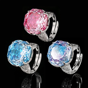 แหวนแฟชั่นขายส่ง ดีไซน์ปรับขนาดได้ ประดับด้วยพลอยคิวบิกเซอร์โคเนียสีชมพูขนาดใหญ่ 16 มม. รูปทรงโรสคัท วัสดุทองแดงรักษ์โลก - Product Image 5