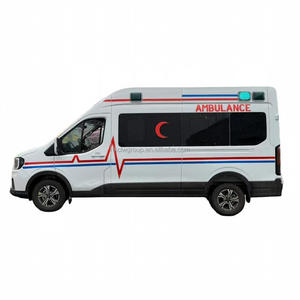 Ambulancia para UCI con Volante a la Derecha, Euro 5, Transmisión Manual, Nueva, con Sistema de Monitoreo de Vehículos, en Venta - Product Image 1