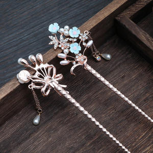 古代のコートスタイルの甘いヘアピンハンコスチュームマッチヘアクリップ装飾クラシックフラワーパールタッセルラインストーンヘアスティック - Product Image 5