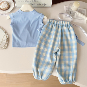 Completo estivo sottile a due pezzi per bambina, alla moda, elegante, stile principessa, senza maniche, a quadri, corto - Product Image 2