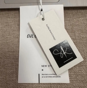 Etiquette Vetement - Product Image 1