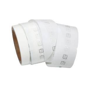 Getsmart Monza 4QT Chip PET Étanche RFID/NFC EPC Global Class1 Gen2 Mini Tag Autocollant en Rouleau 144 octets 13.56MHz Paiement Hôtelier - Product Image 3