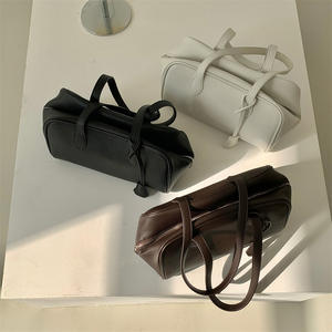 Bolso Boston Minimalista de Moda, Bolso de Hombro Versátil de Piel Sintética PU de Primera Calidad para Mujer - Product Image 4