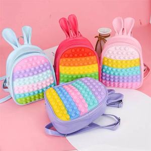 กระเป๋าเป้สะพายหลังดีไซน์น่ารักสำหรับเด็ก,กระเป๋าฟองสบู่ช่วยลดความเครียดสำหรับเด็กโรงเรียนใหม่ - Product Image 6