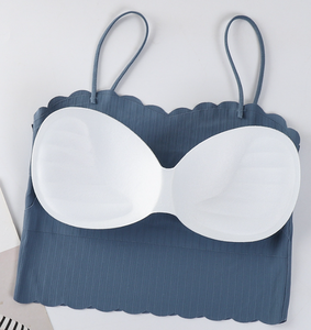 Soutien-gorge sans couture à bord ondulé de <span class=keywords><strong>taille</strong></span> unique Y2k sans anneau en acier sangle respirante enveloppée autour de la poitrine - Product Image 4