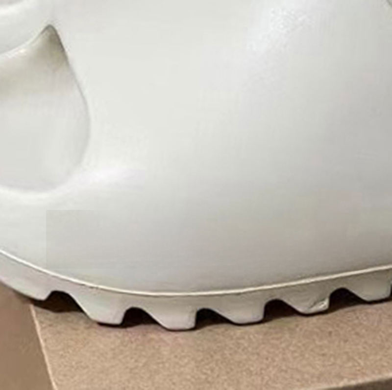 กระดูกสีขาว