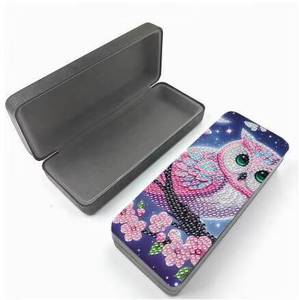 Nouvel arrivage XIXI : Étui à lunettes DIY peint à la main avec diamants, boîte de rangement en strass, cadeaux - Product Image 4