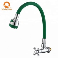 Installation d'un seul trou Robinet de cuisine thermostatique Corps en zinc Poignée croisée murale flexible pour hôtels