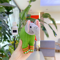Porte-clés en peluche Kawaii super doux personnalisé en gros, mini figurine animale en peluche, breloque de sac, requin, singe, arbre, avec anneau en alliage métallique pour