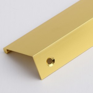 Tirador <span class=keywords><strong>de</strong></span> borde extruido industrial <span class=keywords><strong>de</strong></span> aleación <span class=keywords><strong>de</strong></span> <span class=keywords><strong>aluminio</strong></span> duradero y moderno BOKE <span class=keywords><strong>para</strong></span> gabinetes <span class=keywords><strong>de</strong></span> cocina - Product Image 3