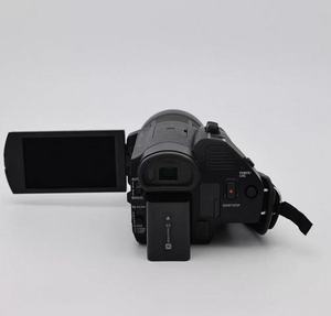 Videocámara Sony FDR AX700 4K HDR Usada en Oferta, Lista para Enviar, Videocámara Portátil para Vlog, Entrevistas, Bodas, Viajes y Transmisiones en Vivo - Product Image 2