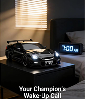 Alloy Hypercar Wecker mit LED, Sportwagen-Motorgeräuschen, Lichteffekten, USB-Aufladung, Nebelsprühfunktion, Nachttischuhr