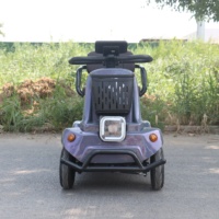 Vehículo de cuatro ruedas de baja velocidad para personas mayores