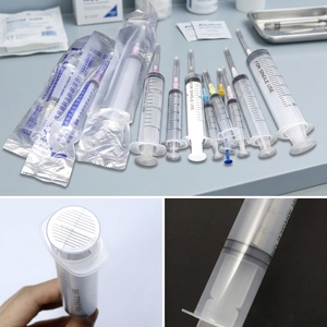 Jeringa Hipodérmica <span class=keywords><strong>Veterinaria</strong></span> Desechable y Estéril Zhi Kang con Aguja y Escala Clara para Hospitales Veterinarios, Granjas de Ganado y Mascotas - Product Image 3