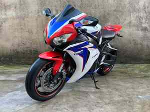 Utilisé pour Honda <span class=keywords><strong>CBR1000R</strong></span> Parrot Head Repair 2008-2012 Moto 4 temps refroidie par eau avec allumage CDI - Product Image 4