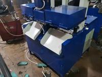 Machine de découpe automatique haute efficacité pour tongs et pantoufles YT-212, 3600 paires/heure
