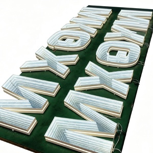 Miroir néon Infinity multicouche personnalisé Miroir abîme en acrylique Mini lettres Enseigne LED <span class=keywords><strong>infinie</strong></span> pour boutique - Product Image 3