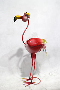 수제 모던 미니멀리스트 메탈 플라밍고 장식품, 독특한 크리스마스 선물, 파티 용품, 야외 정원용 휴일 장식 - Product Image 6