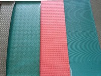 Umwelt freundliche TPE rutsch feste Knopf boden matte Kunden spezifische Größen und Farben für die Garage im Fitness studio ohne Geruch Gummi platte